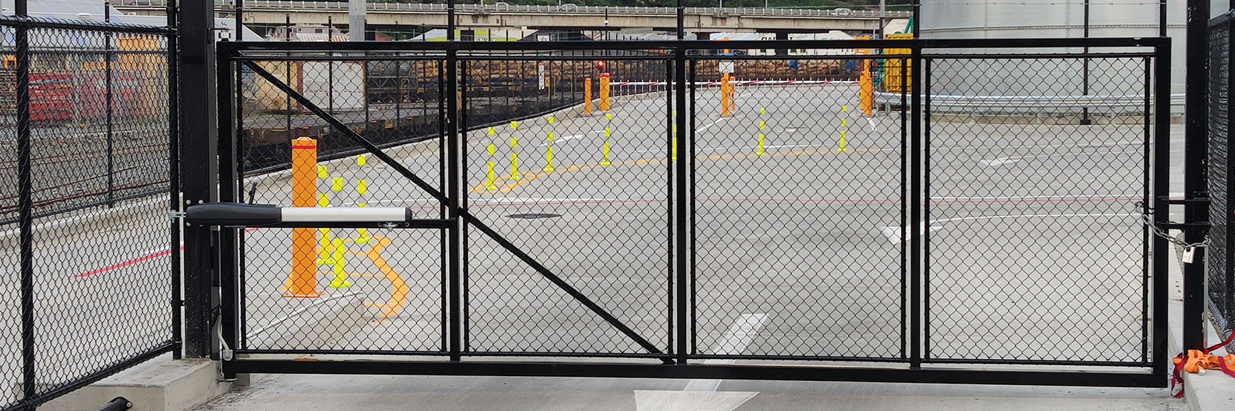 We offer a range of commercial electric automatic gates, including swing gates, sliding gates, and high speed gate automation. We supply and install electric barrier arms to help you to effectively manage and control access times to your commercial or residential property. We provide the full service including initial site visit, installation and servicing. We service and support customers across the greater Wellington region including Wellington city, Lower Hutt, Upper Hutt, Porirua, Kapiti Coast and the Wairarapa.