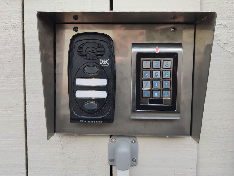 We offer a range of intercom systems, access controls and CCTV security systems. We provide the full service including initial site visit, installation and servicing. We service and support customers across the greater Wellington region including Wellington city, Lower Hutt, Upper Hutt, Porirua, Kapiti Coast and the Wairarapa.