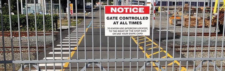 We offer a range of commercial electric automatic gates, including swing gates, sliding gates, and high speed gate automation. We supply and install electric barrier arms to help you to effectively manage and control access times to your commercial or residential property. We provide the full service including initial site visit, installation and servicing. We service and support customers across the greater Wellington region including Wellington city, Lower Hutt, Upper Hutt, Porirua, Kapiti Coast and the Wairarapa.